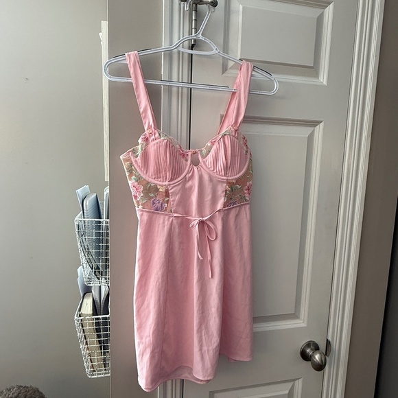 New! FOR LOVE & LEMONS Pastel Watercolor Rose Dress 45041 - Picture 6 of 14